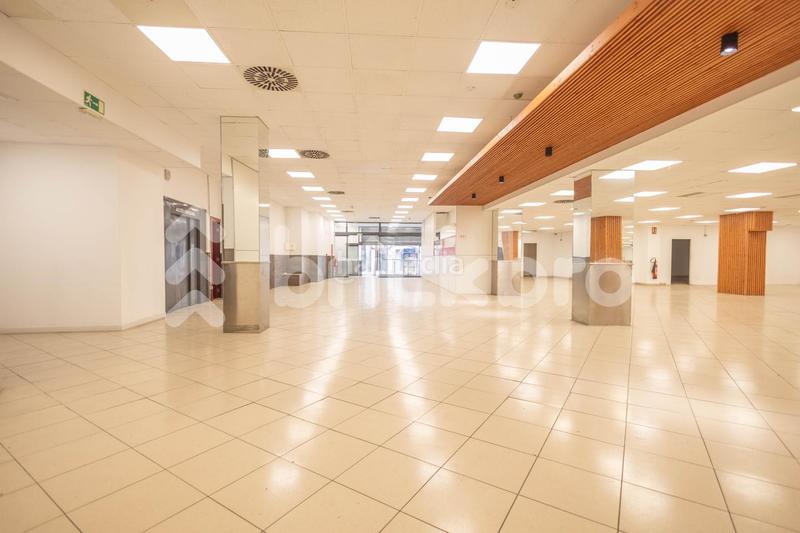 Foto 32e0a68f-1dfc-49f7-904c-95c8f3d7cd95. Locale commerciale in Els Molins Mataró