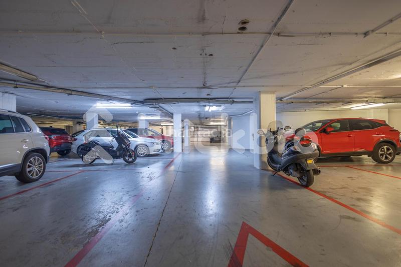 Foto 683e825f-7d10-4fc1-bad5-270240f3393c. Locale commerciale in Els Molins Mataró