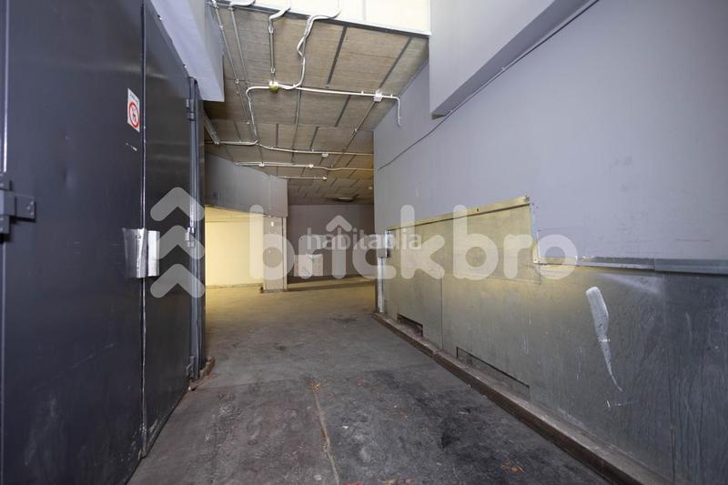 Foto 6cf82195-f4f8-465e-a765-04c62f4731fe. Locale commerciale in Els Molins Mataró