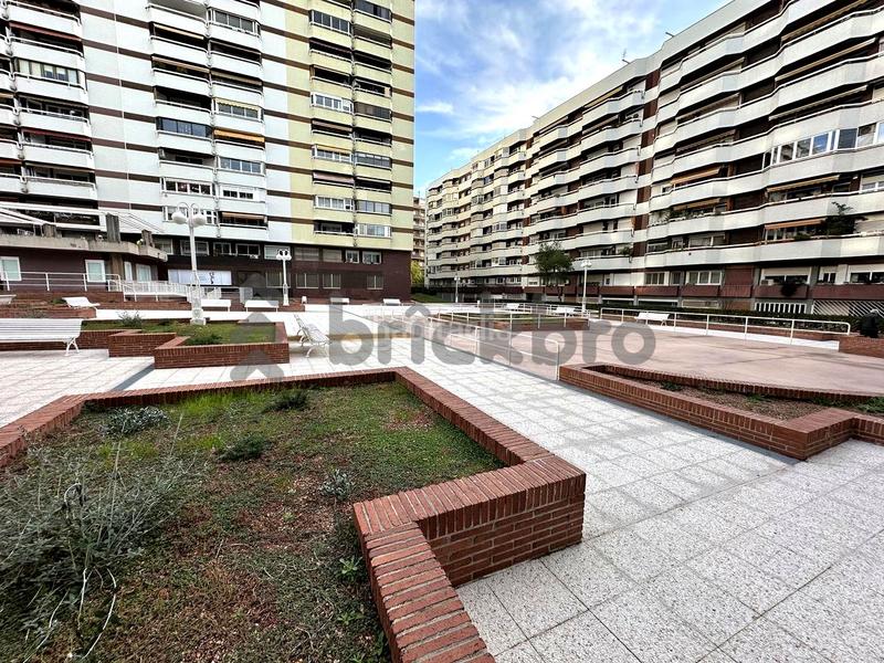 Foto 32bdf808-4810-4e78-b761-df5a80c24729. Rent business premise in El Camp d´en Grassot i Gràcia Nova Barcelona