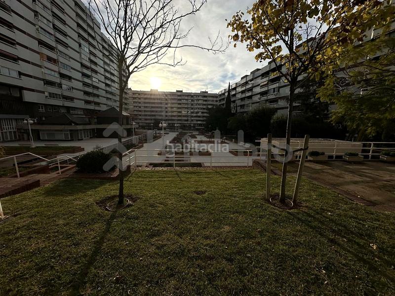 Foto 3b5a0792-bb4f-47d8-b6c7-78aaf01751ed. Rent business premise in El Camp d´en Grassot i Gràcia Nova Barcelona