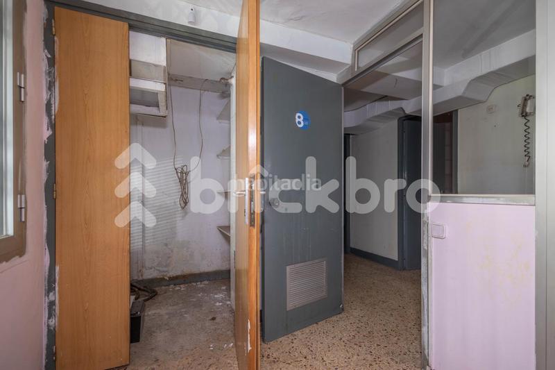 Foto 4c067b89-0615-41d1-8a6e-2996563def43. Rent business premise in El Camp d´en Grassot i Gràcia Nova Barcelona