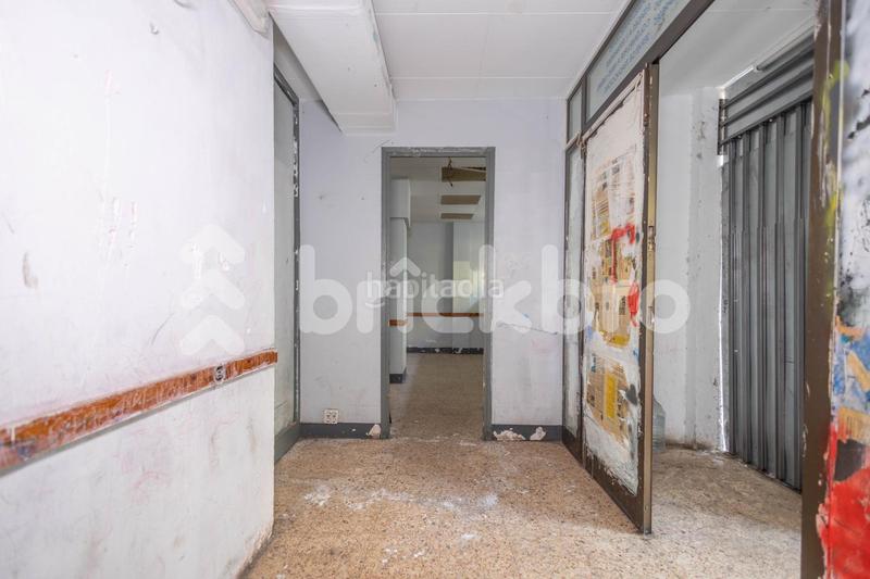 Foto a3130a54-37f4-498a-bd3d-b26c00e099d2. Rent business premise in El Camp d´en Grassot i Gràcia Nova Barcelona