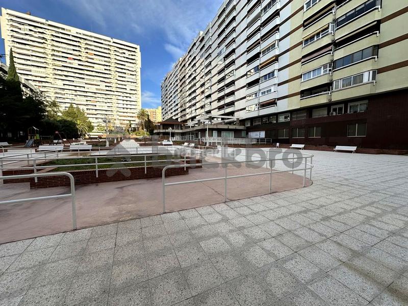 Foto ae9916fe-8eaf-4603-a069-3d17a888b0ba. Rent business premise in El Camp d´en Grassot i Gràcia Nova Barcelona