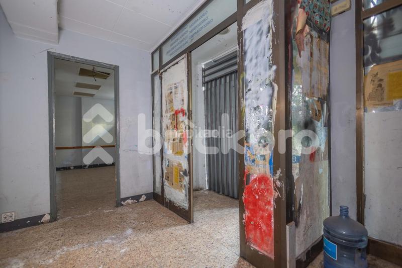 Foto c5424b25-027f-4988-919c-2ea7fde85c32. Rent business premise in El Camp d´en Grassot i Gràcia Nova Barcelona