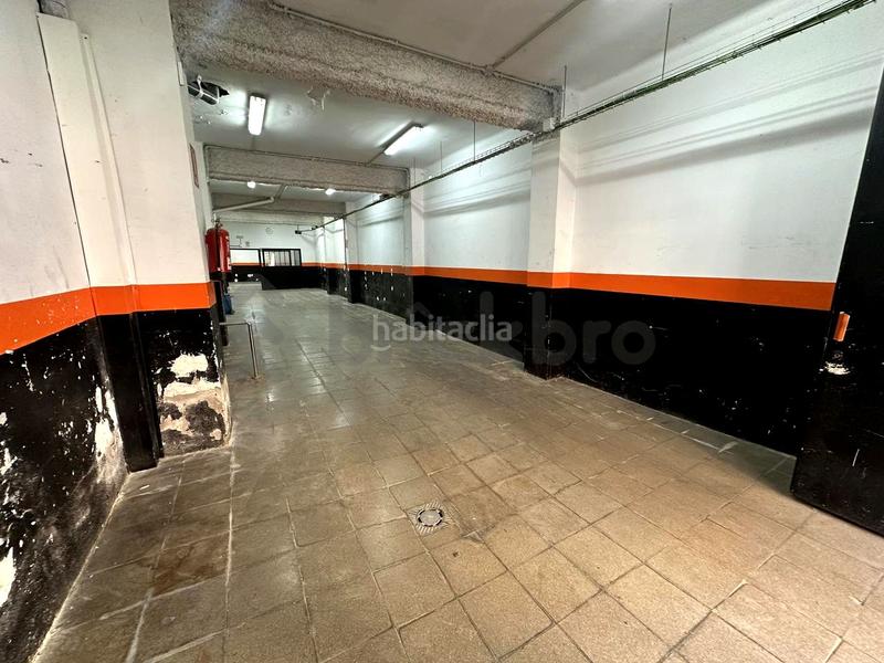 Foto ec4d9c08-697d-402b-bc97-b5e10e80c58c. Geschäftsraum in Santa Rosa Santa Coloma de Gramenet