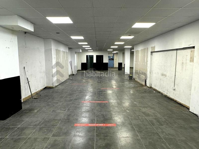 Foto 4961d3cf-93c1-430c-8d2a-3e292d1ea2a6. Alquiler local comercial local en c. de sant josep en Esplugues de Llobregat