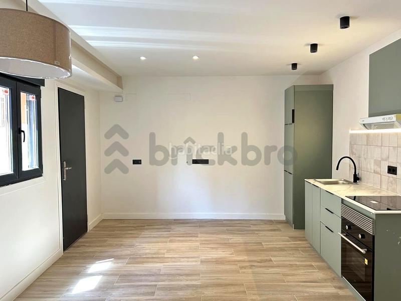 Foto 1df42bb8-0db9-4ea8-9977-e4a0397b7478. Local comercial local en carrer darnau, local 2 en Barcelona