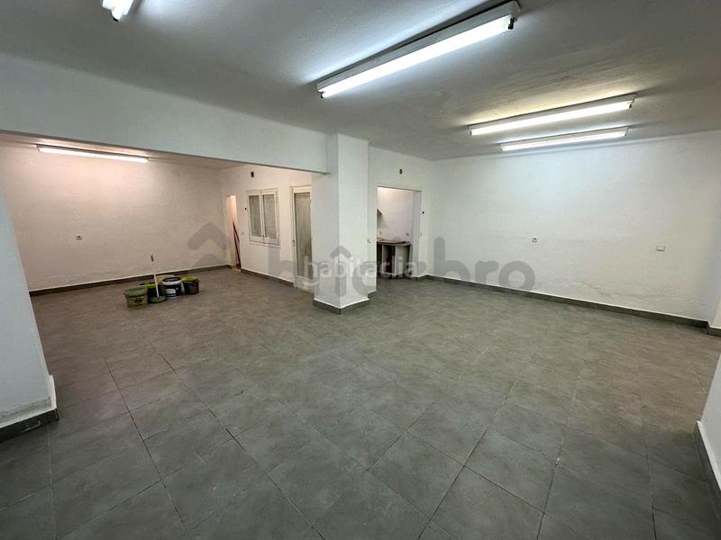 Foto d8787d1d-5df8-4a81-a9c0-bb31d14d2bca. Locale commerciale in Riera Cornellà de Llobregat