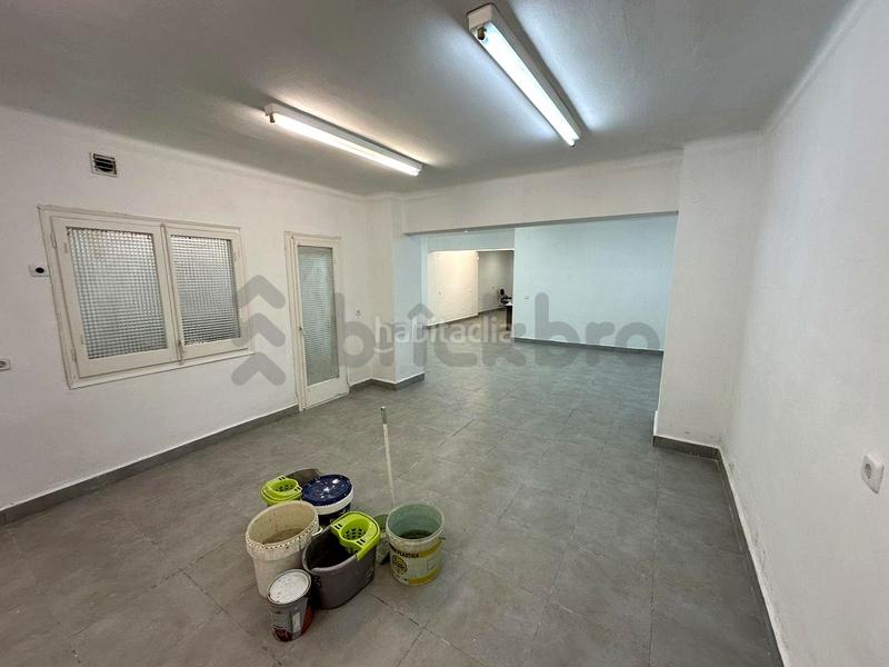 Foto fc1442f3-8987-4424-b247-7113cd900105. Locale commerciale in Riera Cornellà de Llobregat