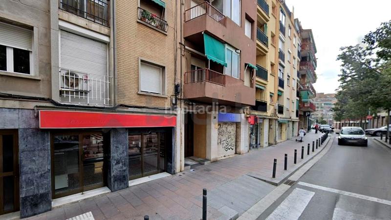 Foto f128bc98-b000-41a4-8a3b-a3bf5ad3decc. Locale commerciale in Prosperitat Barcelona