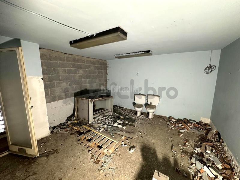 Foto 44c05907-386a-46d5-ab34-beec7e83fb84. Alquiler local comercial local en carrer de puigcerdà en Barcelona