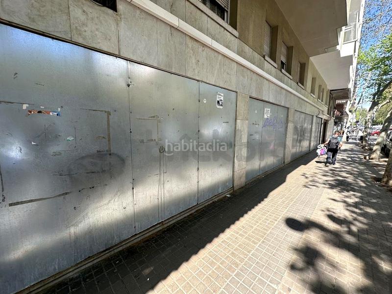 Foto 2f0fe705-073a-4eee-aa2c-c2fc0075d080. Location local commercial dans La Verneda - La Pau Barcelona