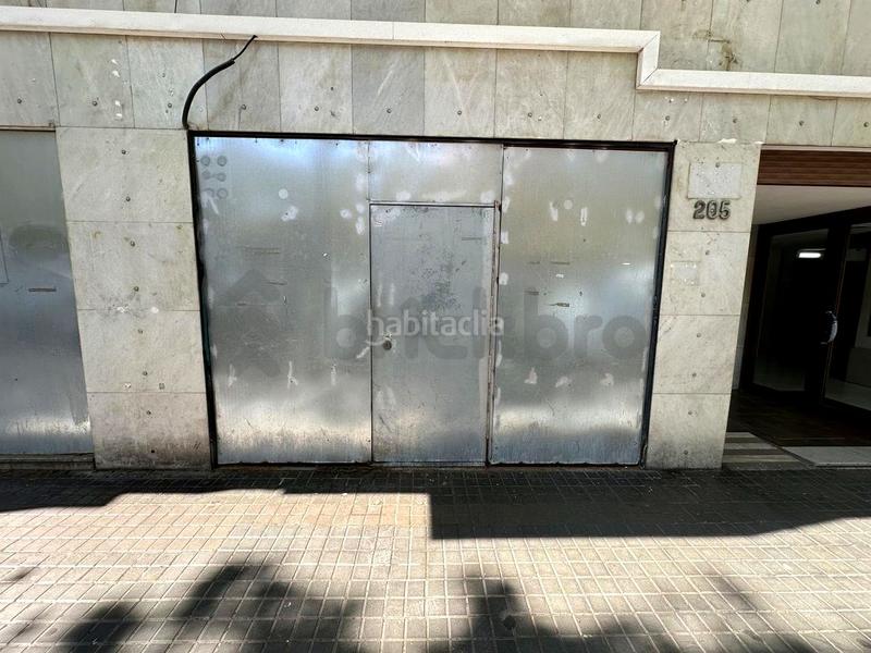 Foto b3eff723-d3c7-4f68-8807-2afceedb529c. Location local commercial dans La Verneda - La Pau Barcelona