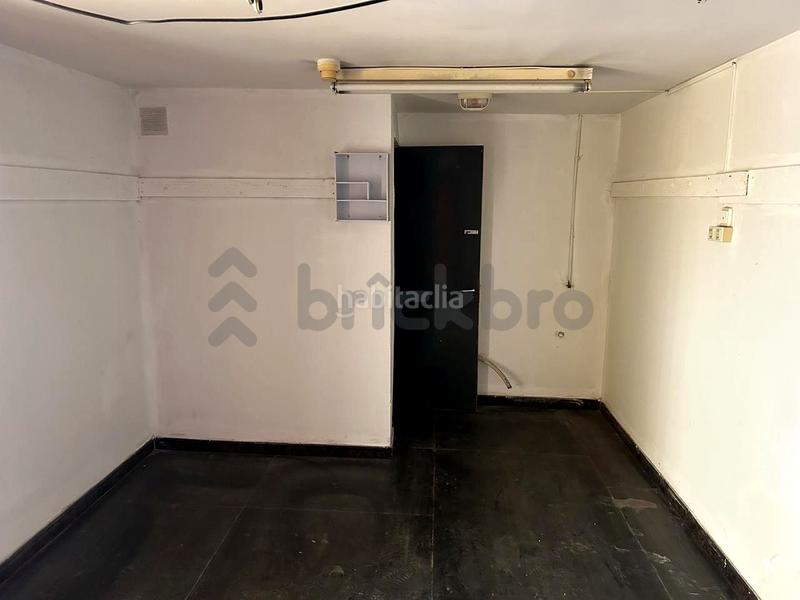 Foto 955213d9-da38-48c4-85bd-7a32bfe286c7. Local commercial dans Sant Antoni Barcelona