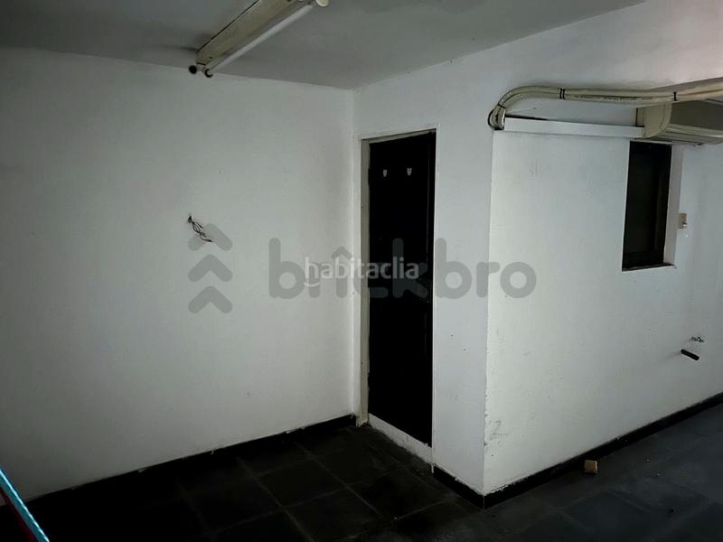 Foto ed2f12a6-0c9b-4697-8373-603bb746b2a3. Local commercial dans Sant Antoni Barcelona