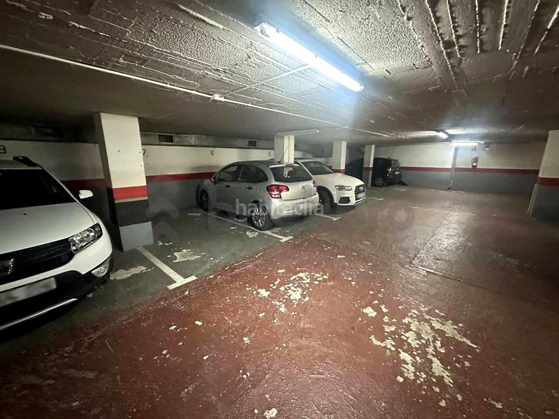 Foto 7b9bd187-cebe-4a44-922f-7cadd56ba2d7. Aparcament cotxe a Putget - Farró Barcelona