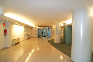 Location Local commercial  Carrer de bilbao. Local en carrer de bilbao  barcelona