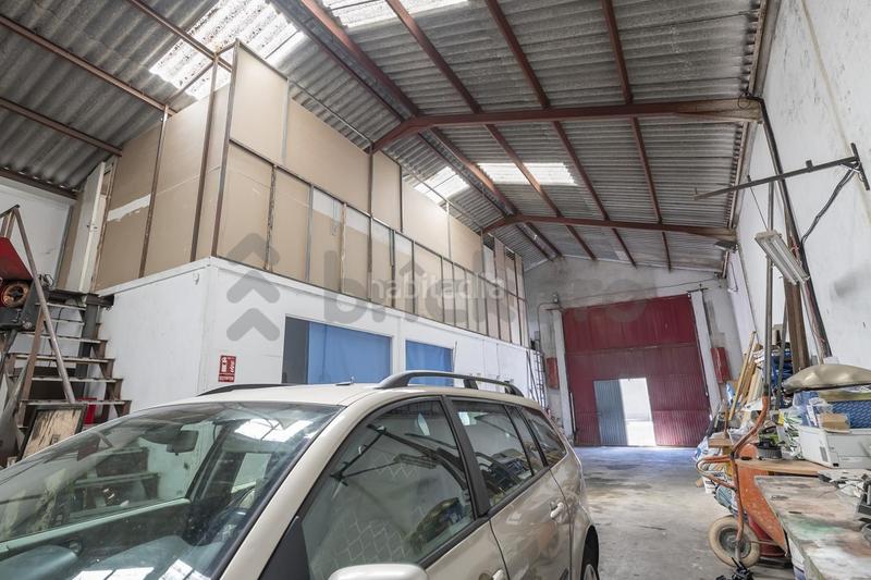 Foto 492c6563-c338-46c9-ab1f-80d63a814f5e. Industrial building in Humanes de Madrid