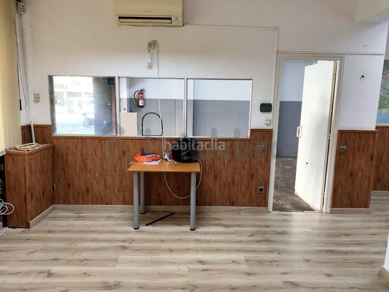 Foto ec8e32d6-d815-46a0-b985-29080d9bc11e. Lloguer local comercial a El Camp d´en Grassot i Gràcia Nova Barcelona