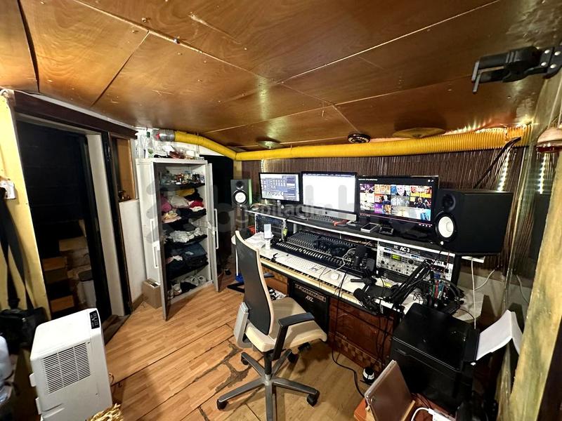 Foto 1e91b9f3-a332-40a9-a649-3a6a6c1010fc. Local commercial dans Diagonal Mar i el Front Marítim del Poblenou Barcelona