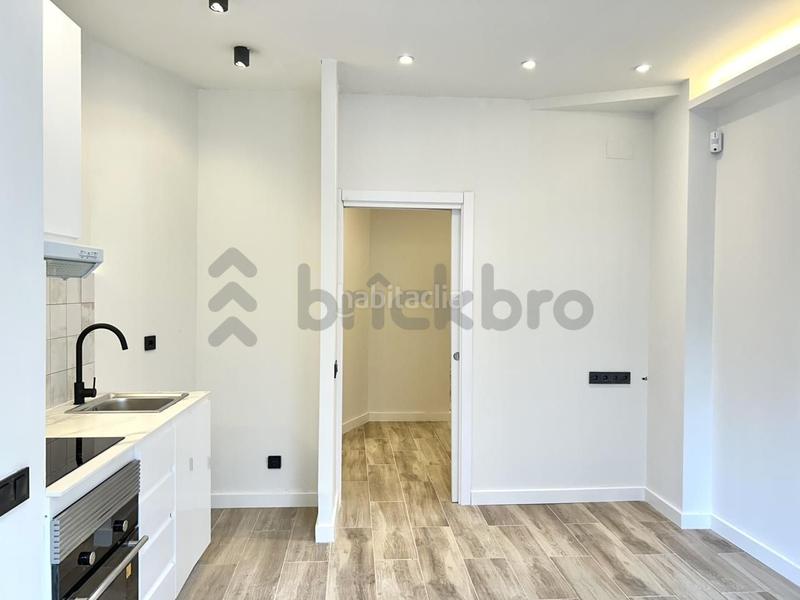 Foto 49e91e16-1706-449f-a229-e92a117b18a9. Estudio  en carrer de pàdua en Putget - Farró Barcelona