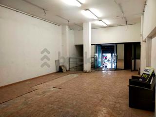 Location Local commercial  Carrer de trafalgar. Local en carrer de trafalgar  barcelona