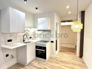 Estudi  Carrer de montanyans. Estudio en carrer de montanyans  barcelona
