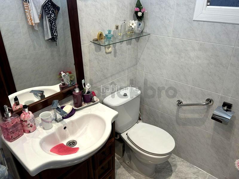 Foto 1de29019-bf35-4576-aa69-0788ea198533. Piso  en carrer mina hospitalet de llobregat en Hospitalet de Llobregat (L´)