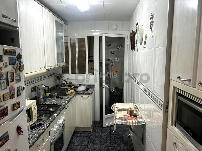 Foto 4bec2a7a-bbd3-49c3-ba61-a1ed9945ad02. Piso  en carrer mina hospitalet de llobregat en Hospitalet de Llobregat (L´)