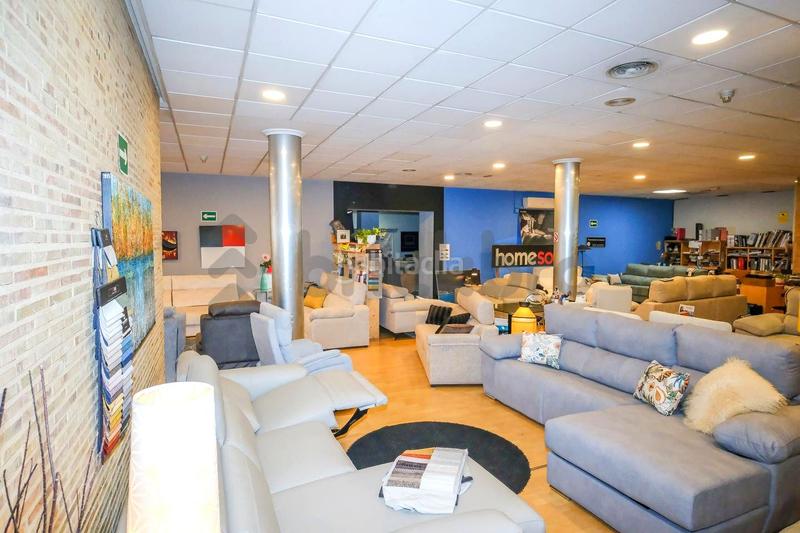 Foto 26773c01-2f6c-48fc-921d-4cfa3bc33985. Geschäftsraum in Torrefiel Valencia