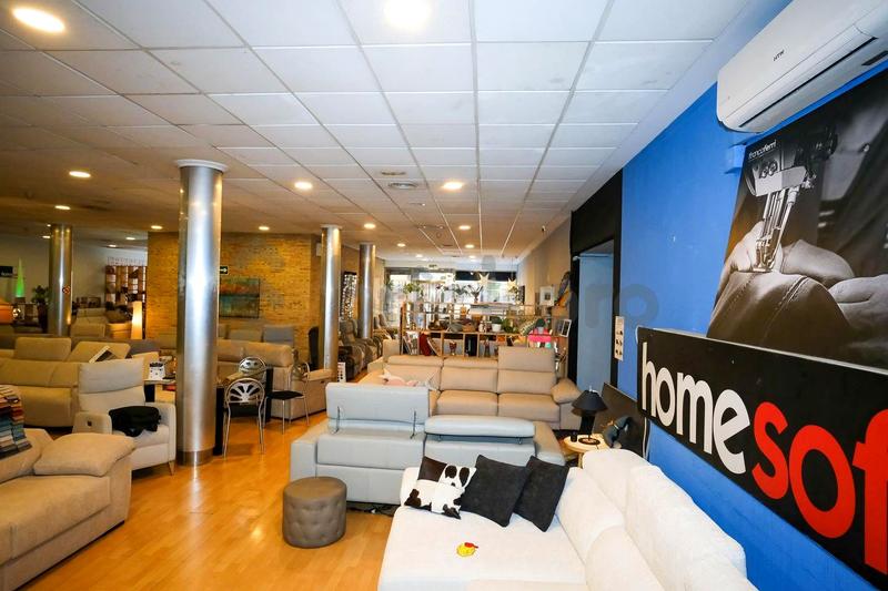 Foto 3adf94e4-cbed-4f3b-b876-53b9a17db3b7. Geschäftsraum in Torrefiel Valencia