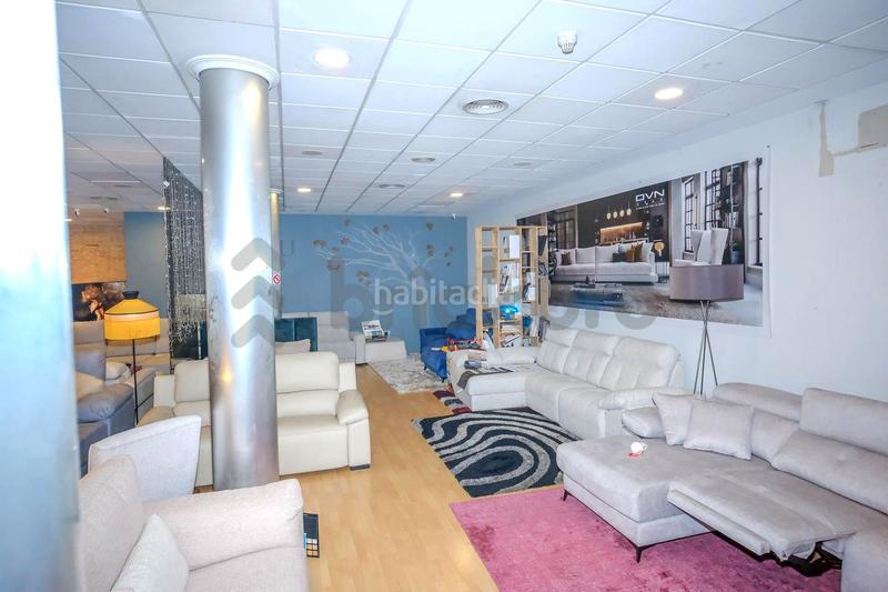 Foto 9080c2d3-6e1b-42f8-ab3e-b50e8c460425. Geschäftsraum in Torrefiel Valencia