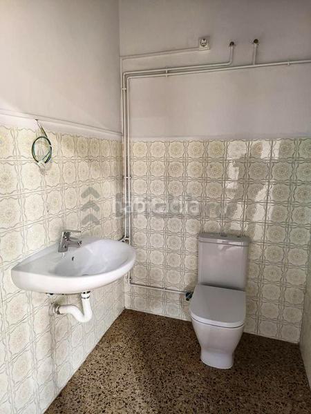 Foto 7ca539f9-0a40-45ff-8839-d1f7193fd88c. Location local commercial dans El Clot Barcelona