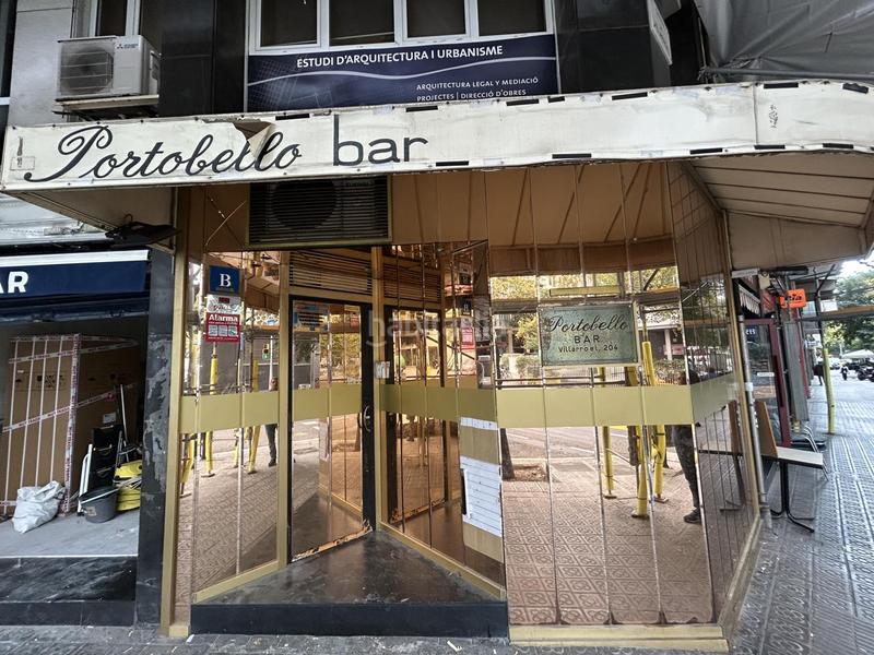 Foto 12d6e51f-5952-488f-bb6f-e82133a38a45. Alquiler local comercial local en carrer de villarroel en Barcelona