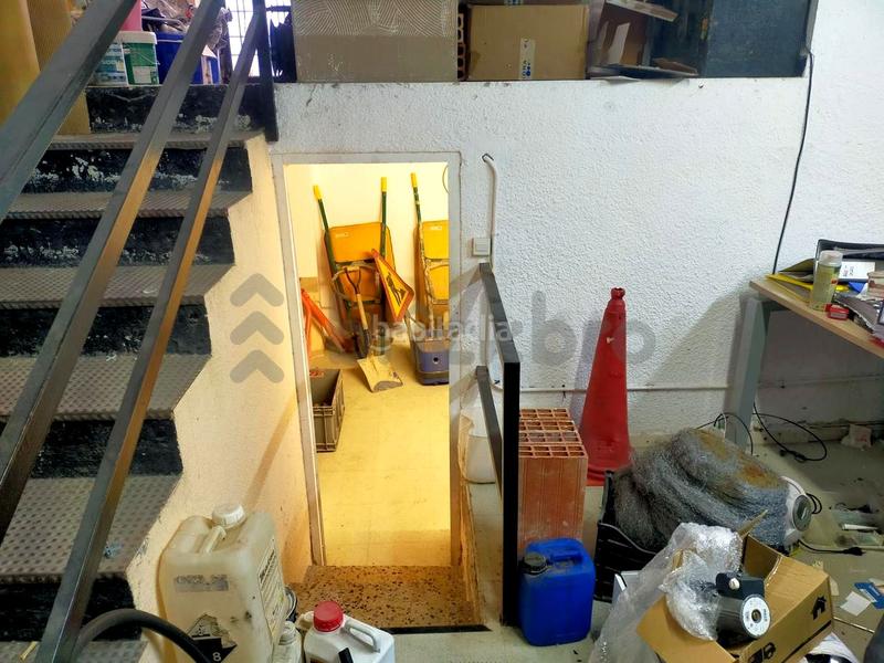 Foto 1fbf8074-df91-42ec-8aa8-fb31f6676958. Alquiler local comercial local en carrer de praga en Barcelona