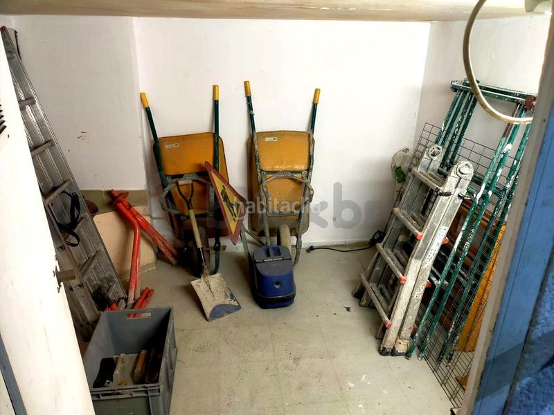 Foto 36a889f6-7b97-465d-b876-7aee7acf2439. Alquiler local comercial local en carrer de praga en Barcelona