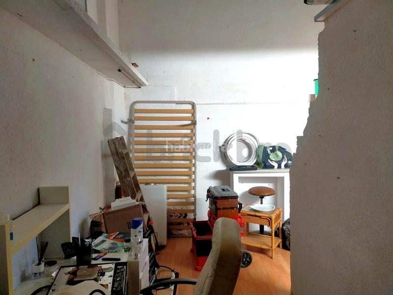 Foto ac5a21cf-d00a-4080-9501-0daa5e41fe4d. Alquiler local comercial local en carrer de praga en Barcelona