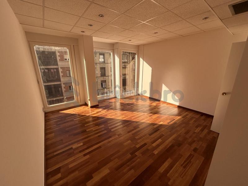 Foto 52a46e4e-b2f6-4891-9902-8a3ee73ce17d. Affitto ufficio in Sant Gervasi - Galvany Barcelona