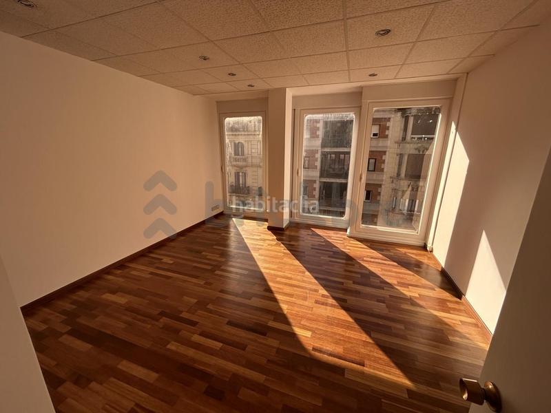 Foto 968e58e5-a8f4-4ef7-97ff-a67ea06d57e9. Location bureau dans Sant Gervasi - Galvany Barcelona