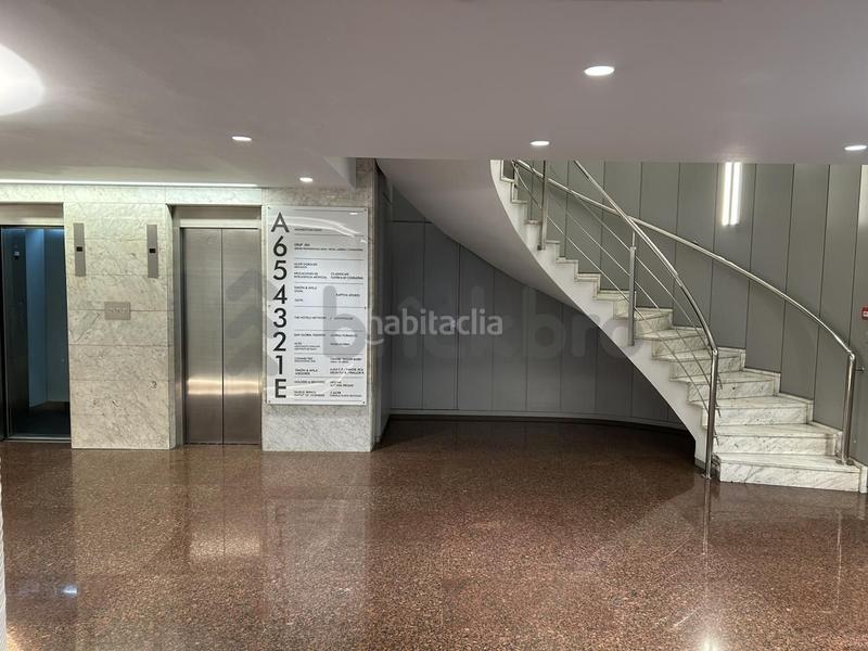 Foto c4bffd7f-c2a1-4fb0-b655-6c43e0cddc6f. Location bureau dans Sant Gervasi - Galvany Barcelona