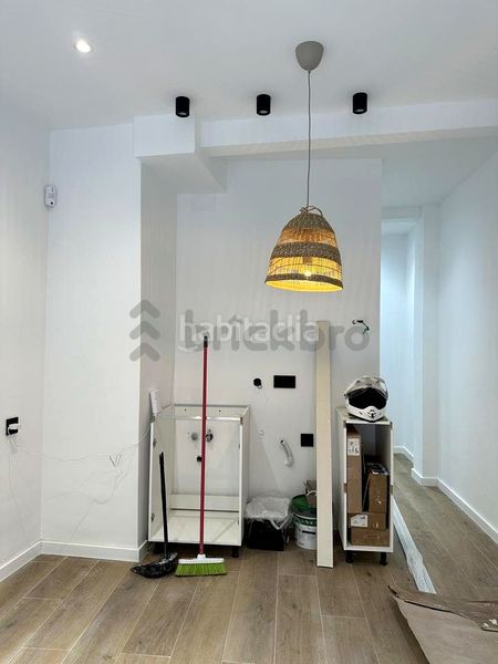 Foto ce523f17-5b76-46fc-91d3-62c66ccea7aa. Local comercial a Vila de Gràcia Barcelona