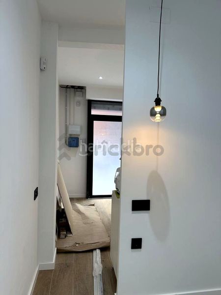 Foto fd1a6881-2481-4774-9443-5e42e3038212. Local comercial a Vila de Gràcia Barcelona