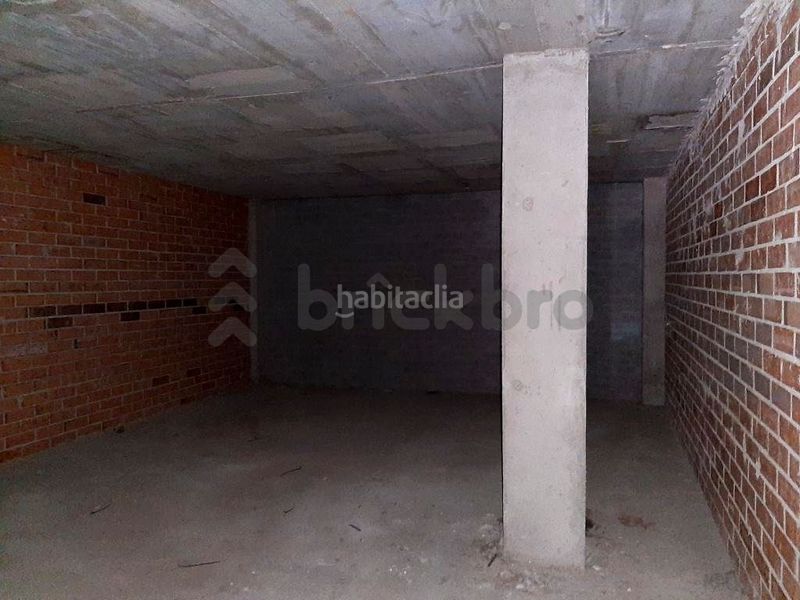 Foto 55f66bfd-40d8-4898-80cd-657c928a4c6a. Local comercial a Almeda - El Corte Inglés Cornellà de Llobregat