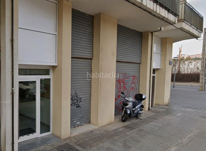 Foto c42f1491-1e85-4024-8ef7-3f3917dc92cc. Local comercial a Almeda - El Corte Inglés Cornellà de Llobregat