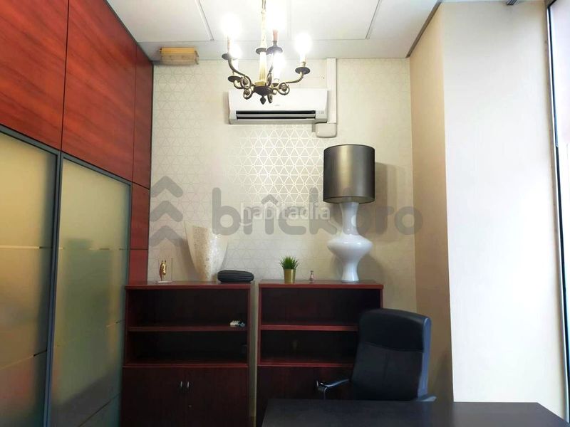 Foto 00e0272c-9add-43bc-935b-52a6eb399ca9. Business premise in La Vila Olímpica del Poblenou Barcelona