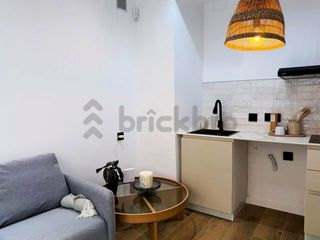 Studio  De martí. Estudio en carrer de martí, estudio 1  barcelona