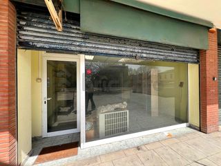 Business premise  Carrer de l'abadessa emma. Local en carrer de labadessa emma  la garriga