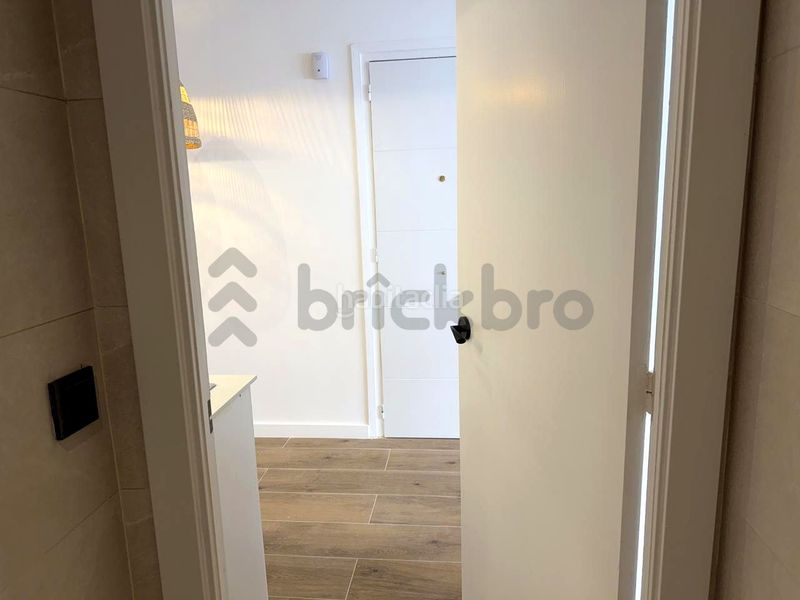 Foto b00c6843-3fb1-43a2-b5a0-f034e63c2ffe. Estudi a Vilapicina - Torre Llobeta Barcelona