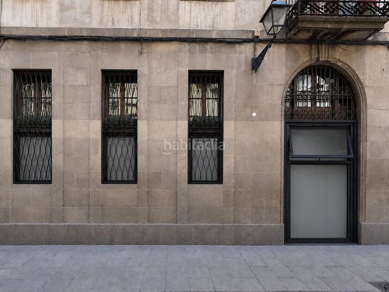 Foto 12d1db58-fc97-4fca-a2d1-5e56766a5acd. Local comercial a Gòtic Barcelona